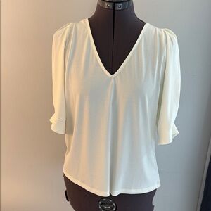 Banana Republic Cream V-Neck Ruffle Sleeve Blouse